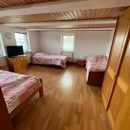 Guest house Erays Zimmervermietung Comfortable For Long-term Fitters