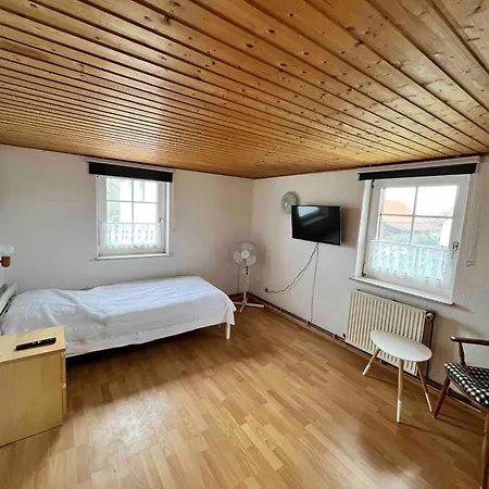Guest house Erays Zimmervermietung Comfortable For Long-term Fitters Hemmingen (Hannover)