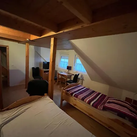 Erays Zimmervermietung Comfortable For Long-term Fitters Guest house *